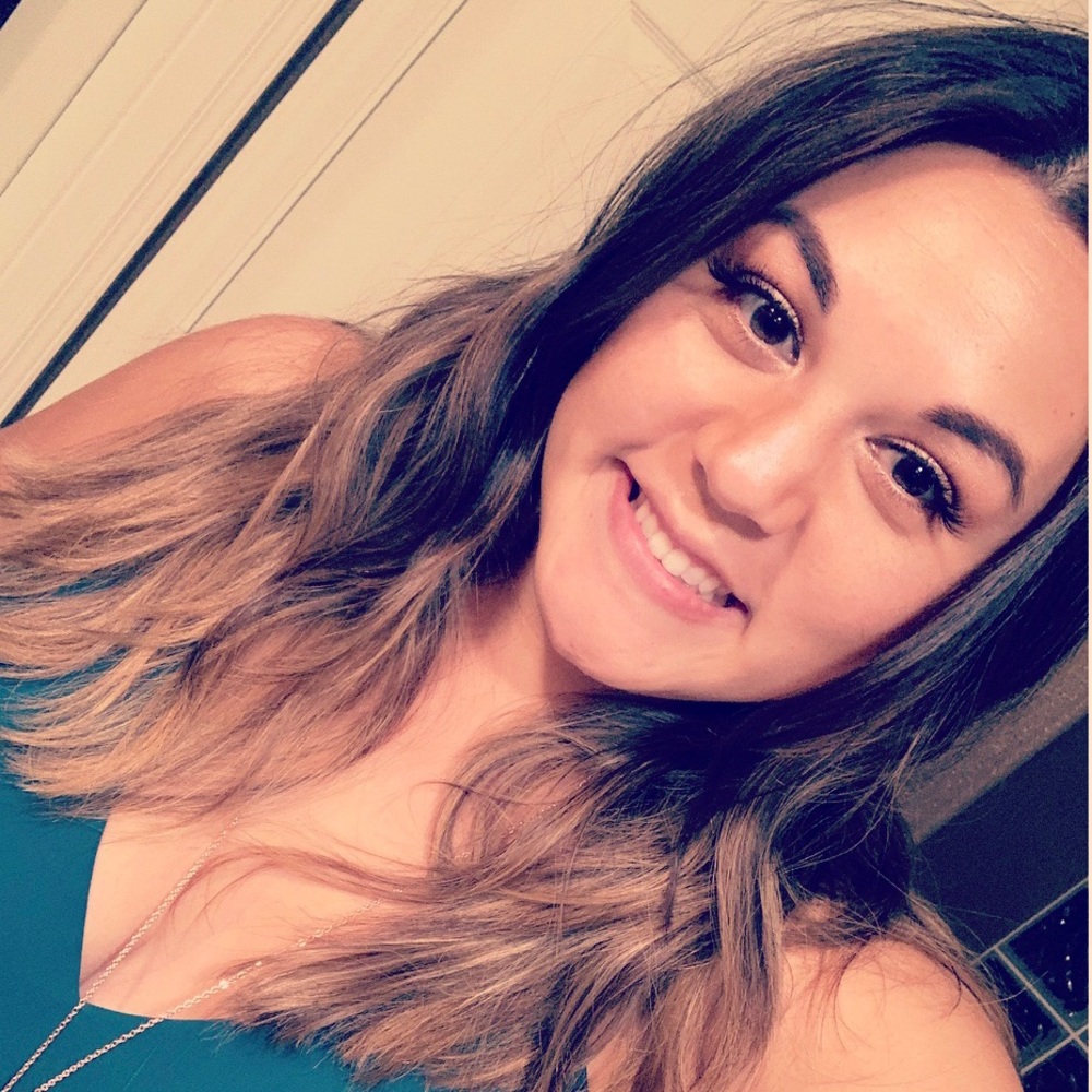 Meet Your Posh Ambassador, Shelby 💕